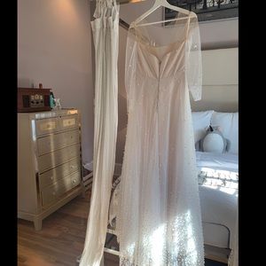 Floravere S. Earl Wedding Gown